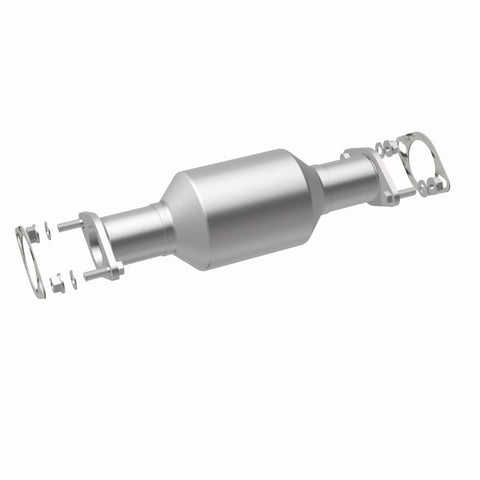 MagnaFlow Direct Fit Catalytic Converter 03-06 Kia Sorento 3.5L rear - 49924