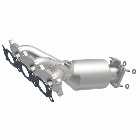 MagnaFlow 11-14 Volvo XC90 3.2L EPA Compliant Manifold w/ Catalytic Converter - 22-174