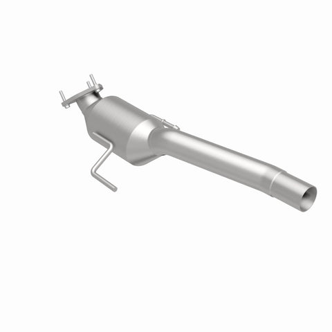MagnaFlow Direct Fit Catalytic Converter 04-07 VW Touareg 4.2L Passenger Side - 51156