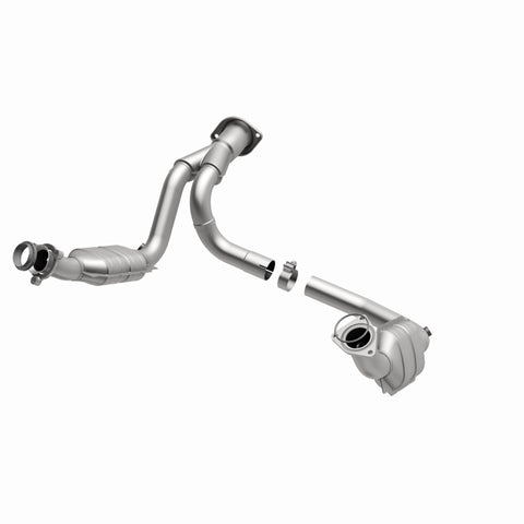 MagnaFlow Direct Fit Catalytic Converter 07-08 Escalade 6.2 Driver Side OEM - 49631