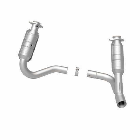 MagnaFlow Conv DF 2008 Chrysler Aspen 4.7L/Dodge Durango 4.7L 2WD - 49638