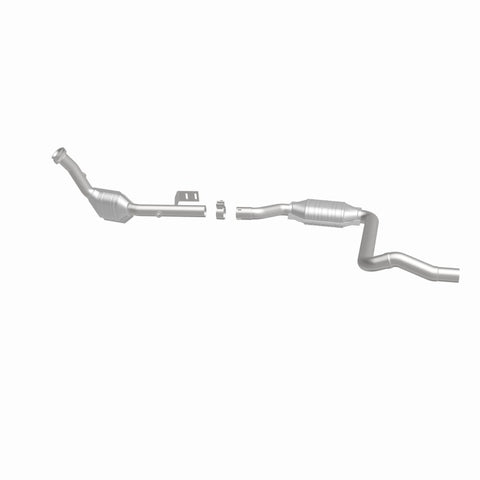 MagnaFlow Direct Fit Catalytic Converter 2003 ML350 3.7L Underbody - 52116
