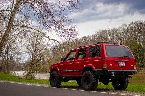 Fishbone Offroad 84-01 XJ Jeep Cherokee Bullhead Rear Bumper - FB22079