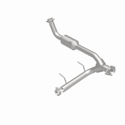 MagnaFlow Conv Direct Fit 05-06 Lincoln Navigator 5.4L w/ 3in Main Piping - 52508