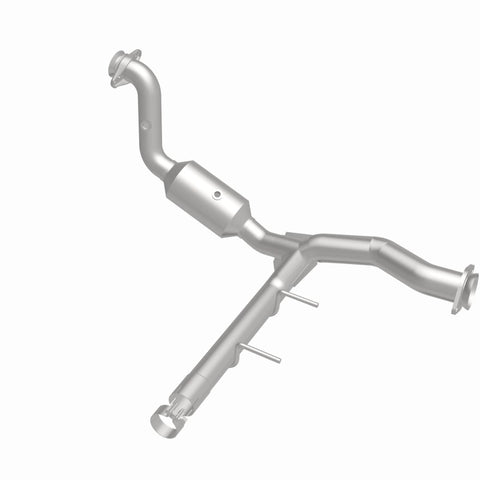 MagnaFlow Direct Fit Catalytic Converter 15-17 Ford F150 V6 2.7L OEM Underbody - 21-471
