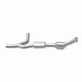 MagnaFlow Direct Fit Catalytic Converter 97-98 E150/E250 4.2L PS - 93322