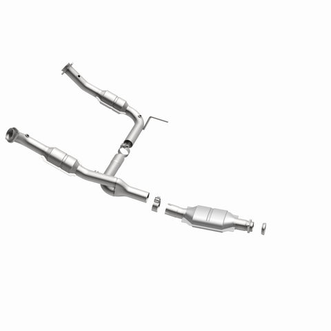MagnaFlow Direct Fit Catalytic Converter Explorer 02-04 4.6L OEM - 49404