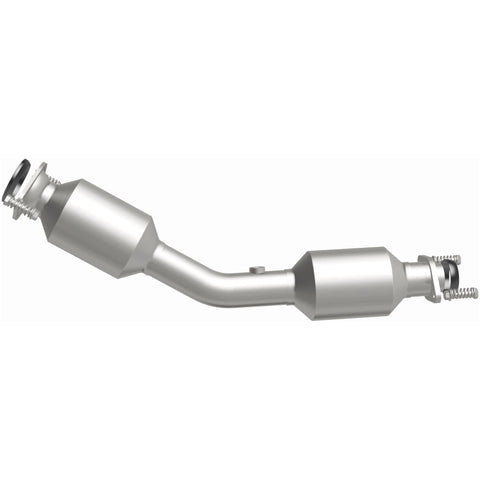 MagnaFlow Direct Fit Catalytic Converter 2018 Nissan Versa 1.6L - 6511753