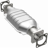 MagnaFlow California Direct Fit Catalytic Conv 75-82 Chevrolet LUV 1.8L / 86-91 Isuzu Trooper 2.3L - 3391652