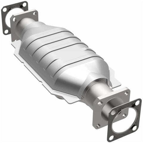 MagnaFlow California Direct Fit Catalytic Conv 75-82 Chevrolet LUV 1.8L / 86-91 Isuzu Trooper 2.3L - 3391652