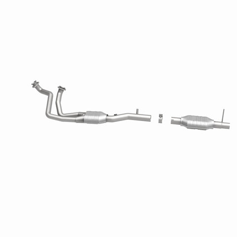 MagnaFlow Direct Fit Catalytic Converter 96 Ford F-150 4.9L I-6 - 93190