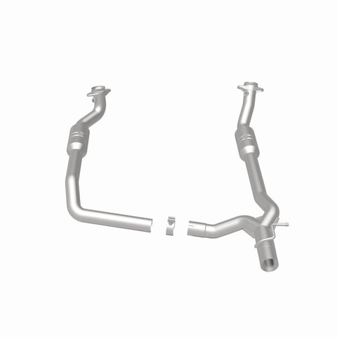 MagnaFlow Direct Fit Catalytic Converter 2009-2012 E-150 5.4 L Underbody - 52294