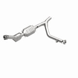 MagnaFlow Direct Fit Catalytic Converter 01 Ford Trucks 5.4L - 51544