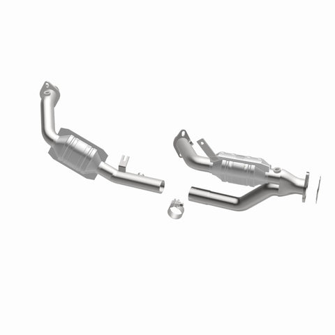 MagnaFlow Direct Fit Catalytic Converter 96-99 Ford Taurus3.0L 50S - 444034
