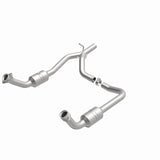 MagnaFlow Direct Fit Catalytic Converter 2009-2014 E-150 4.6 L Underbody - 52153