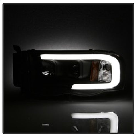 Spyder 02-05 Dodge Ram 1500 Light Bar Projector Headlights - Black (PRO-YD-DR02V2-LB-BK) - 5084606