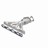 MagnaFlow Direct Fit Catalytic Converter 04-05 Chevrolet Malibu/Classic 2.2L (CA Emissions) - 452304