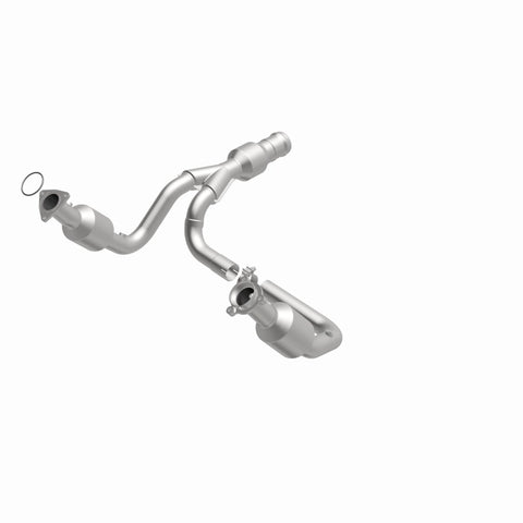 MagnaFlow Direct Fit Catalytic Converter 2015 GMC Yukon XL V8 6.2L - 52617