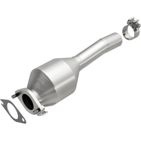 MagnaFlow 10-13 Ford Transit Connect 2.0L Calif Grade CARB Compliant Direct-Fit Catalytic Converter - 557270