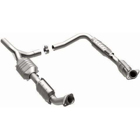 MagnaFlow Direct Fit Catalytic Converter 07-08 Ford E-150 4.6L - 51640