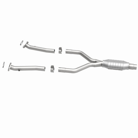 MagnaFlow Direct Fit Catalytic Converter 01-06 Lexus LS430 4.3L Rear - 24169