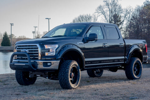 Lund 04-18 Ford F-150 (Excl. Heritage) Bull Bar w/Light & Wiring - Black - 47121206