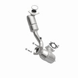 MagnaFlow Direct Fit Catalytic Converter 00-03 Ford Taurus 3.0L - 51466