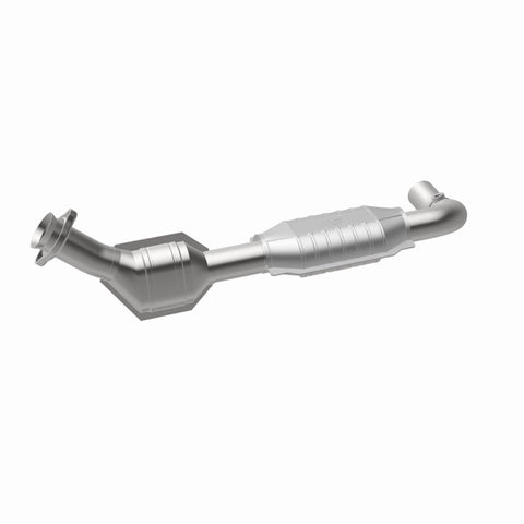 MagnaFlow Direct Fit Catalytic Converter 97-98 E150 E250 Van 4.2L D/ - 93325