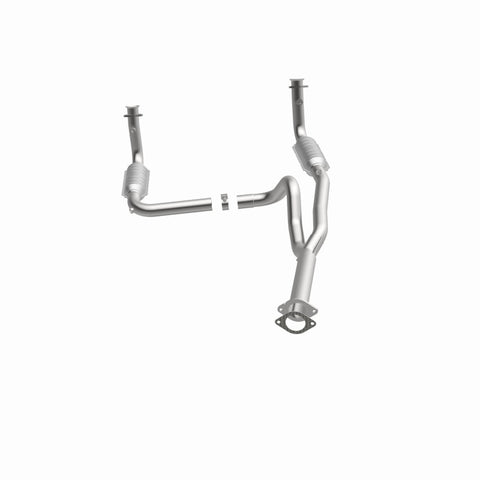 MagnaFlow Conv DF 00 Chevy Express 1500 5.7L - 49063