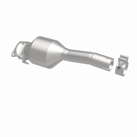 MagnaFlow 10-13 Ford Transit Connect 2.0L Calif Grade CARB Compliant Direct-Fit Catalytic Converter - 557270