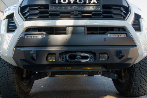 DV8 Offroad DV8 Xtract Winch Fairlead | Closed System - WBPF-02