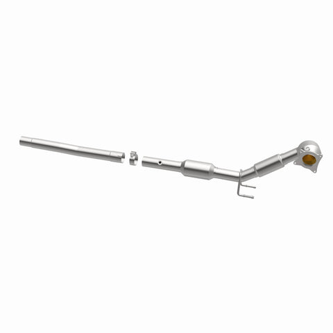 MagnaFlow 12-23 Volkswagen Beetle L4 2.0L OEM Underbody Direct-Fit Catalytic Converter - 52281