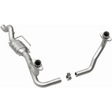 MagnaFlow Direct Fit Catalytic Converter 00-03 Dakota 4.7L 4WD OEM - 49600
