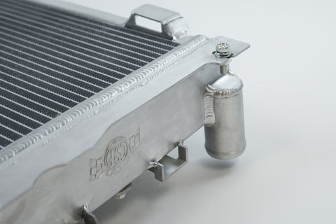 CSF 84-88 Mercedes-Benz W201 190E 2.3L - 16 w/ A/C High Performance Aluminum Radiator - 7220