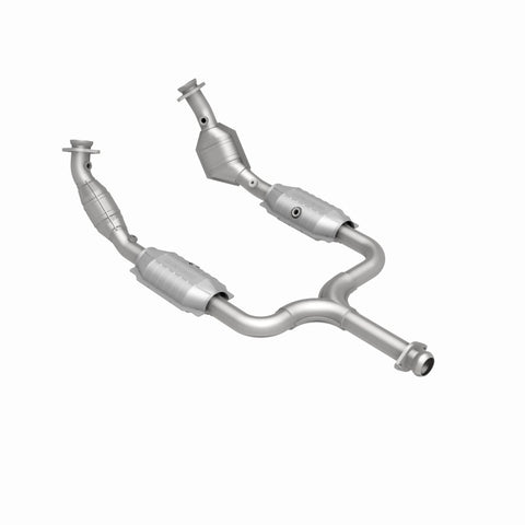 MagnaFlow Direct Fit Catalytic Converter 2003 Ford Mustang 3.8L - 441345