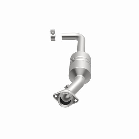 MagnaFlow Direct Fit Catalytic Converter 2011-2014 F-150 3.7L Underbody - 52157