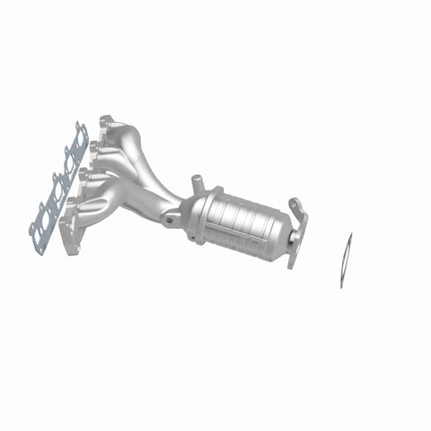 MagnaFlow 08-10 Pontiac G6 2.4L Underbody Direct Fit CARB Compliant Manifold Catalytic Converter - 5531060