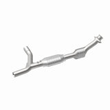 MagnaFlow Direct Fit Catalytic Converter 01-03 Ford E150 4.2L P/S - 447159