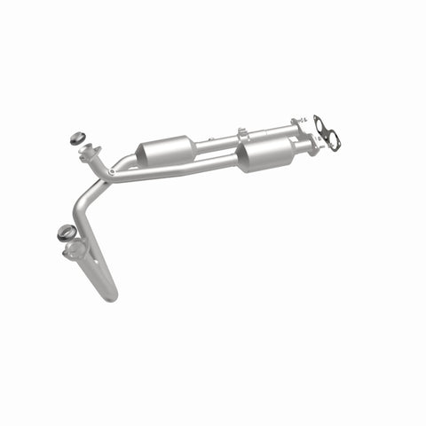 MagnaFlow Converter Direct Fit California Grade 96-00 GM Tahoe/Yukon/Escalade 5.7L - 4451453