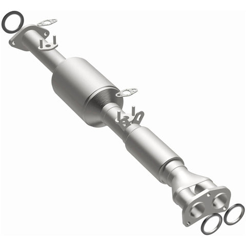 MagnaFlow Direct Fit Catalytic Converter 91-95 Toyota Previa 2.4L - 3391896