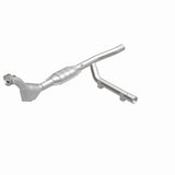 MagnaFlow Direct Fit Catalytic Converter 97-98 Ford Expedition 4.6 - 93130