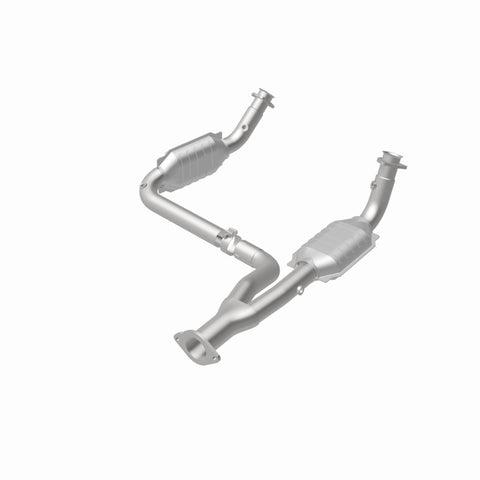 MagnaFlow Conv DF 00-01Tahoe/Yukon V8 5.7L - 93603