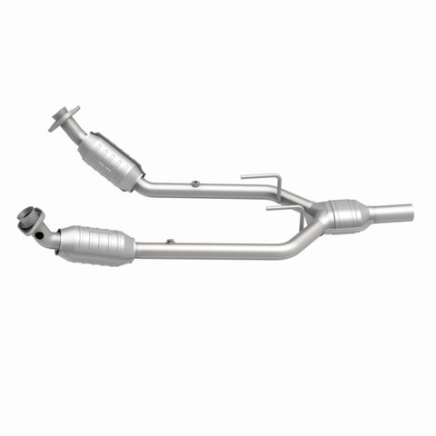 MagnaFlow Direct Fit Catalytic Converter 96-97 Mercury Cougar 3.8L - 444080