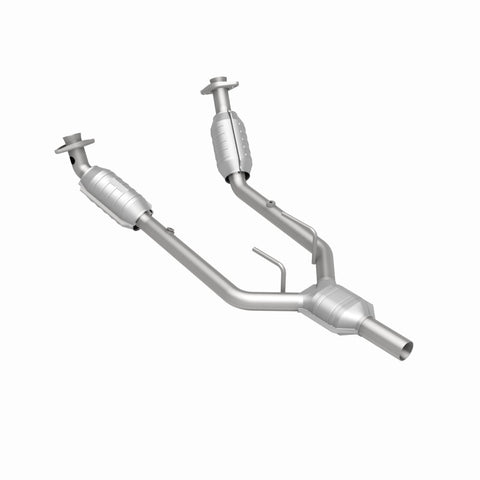 MagnaFlow Direct Fit Catalytic Converter 96-97 Mercury Cougar 3.8L - 444080