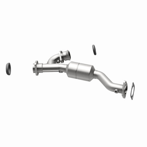 MagnaFlow Conv DF 01-03 Montero 3L Passenger Side Front - 50138