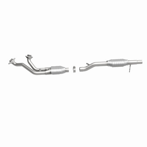 MagnaFlow Conv DF 87-93 Ford Bronco 4.9L / 87-95 F-150/F-250 (Non SD)/F-350 (Non SD) PU 4.9L (CA) - 334302