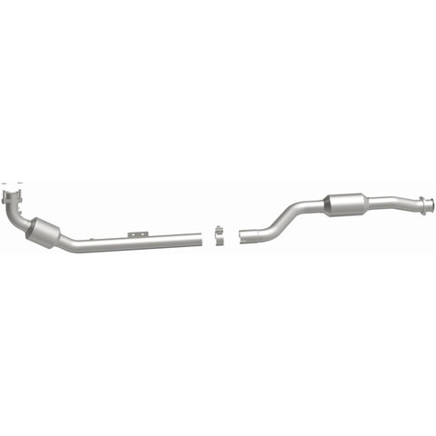 MagnaFlow Direct Fit Catalytic Converter 98-03 Mercedes E320 3.2L - 51642