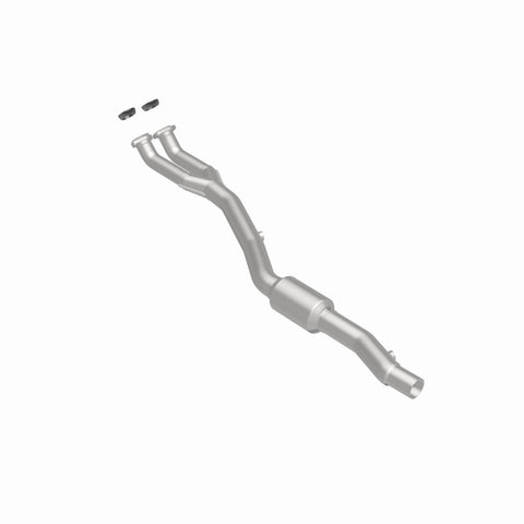 MagnaFlow Conv Direct Fit OEM 96-98 BMW 740iL 4.4L - 4481683