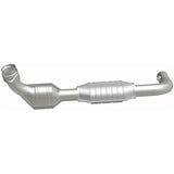 MagnaFlow Direct Fit Catalytic Converter 97-98 Ford Trucks 4.6L - 447153