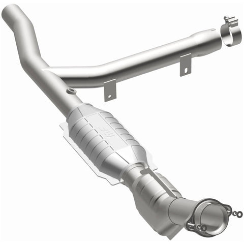 MagnaFlow Direct Fit Catalytic Converter 97-98 Ford Trucks 4.2L - 447132